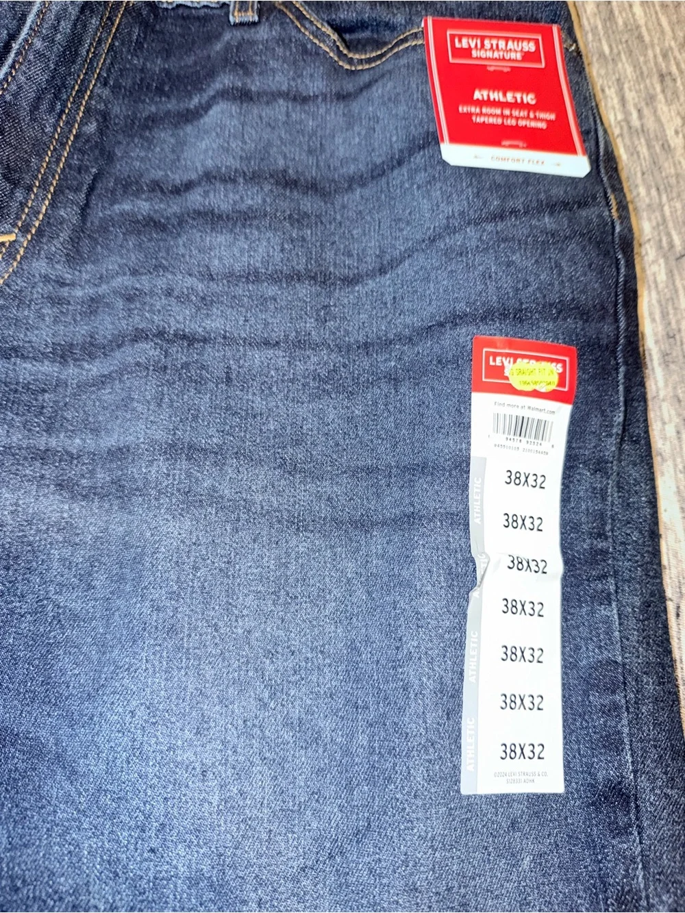 Levi's Men's Dark Indigo Slim Straight Jeans